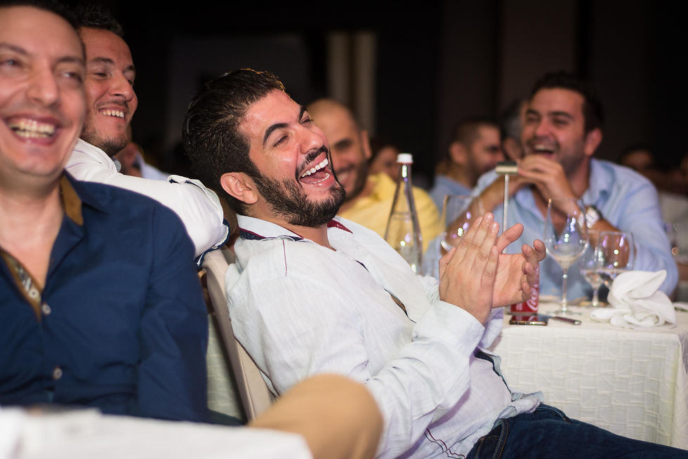 18.11.16-WeEventComedyNight-OnTheRoad-50319