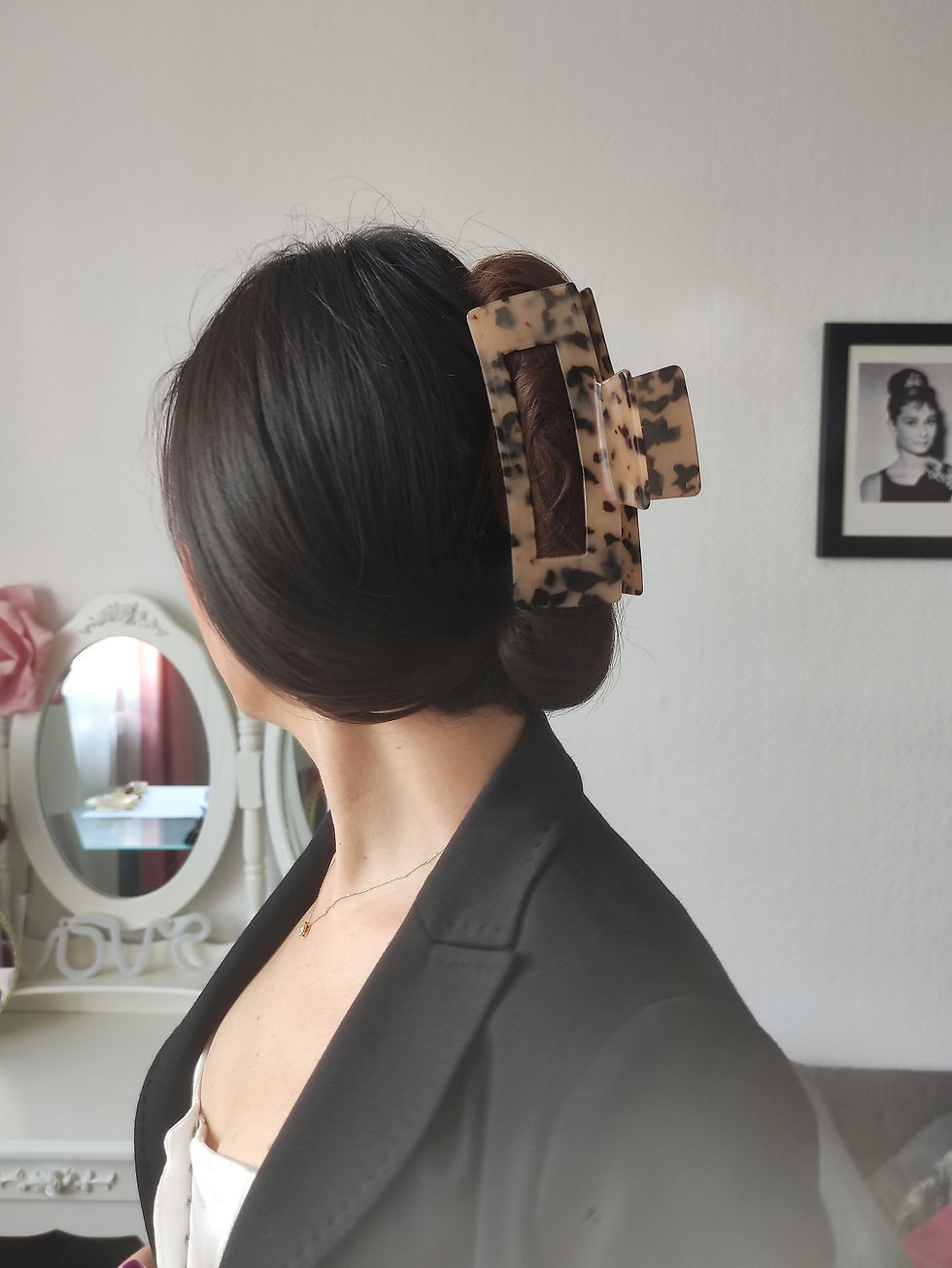 Thumbnail: haarspange langes haar
