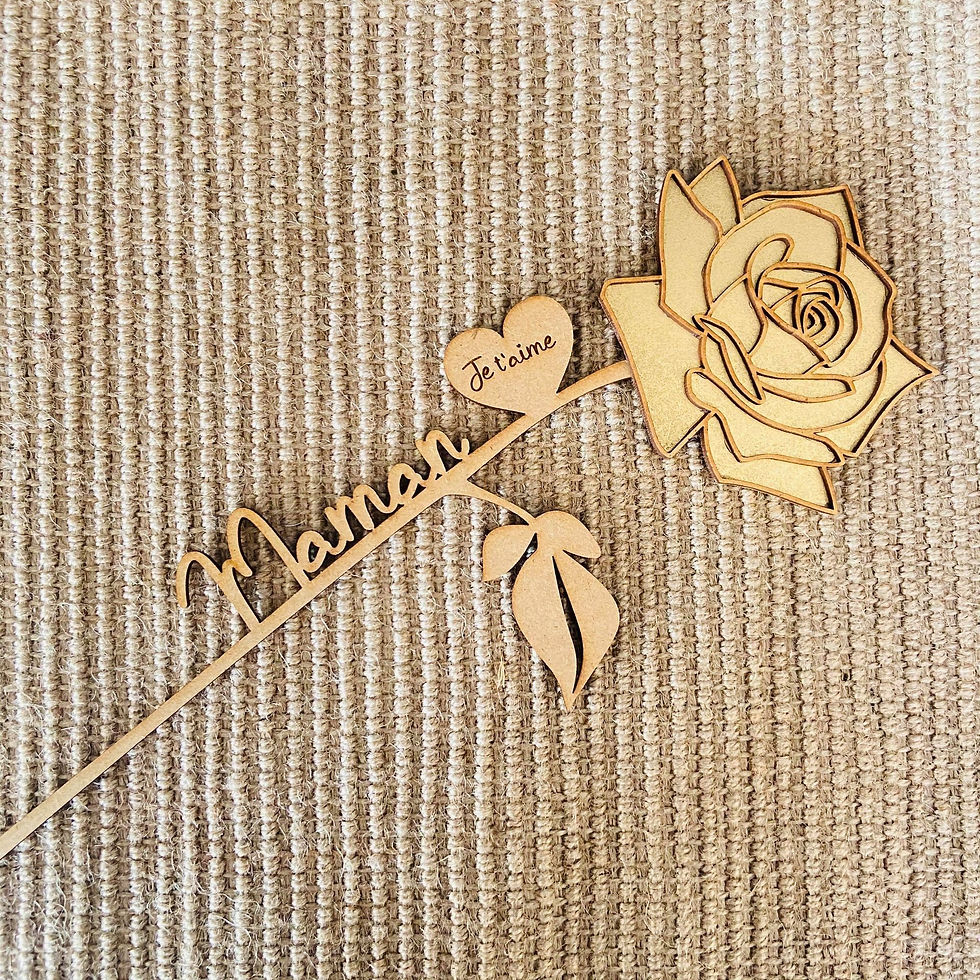 Miniature : Soliflore avec rose