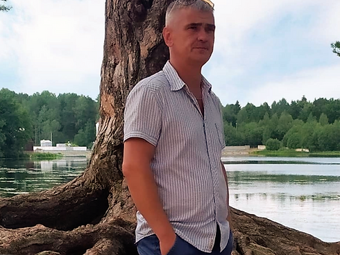 uladzimir_yatsuk_219960831_513572173300601_3946583086214879170_n_edited_edited.png