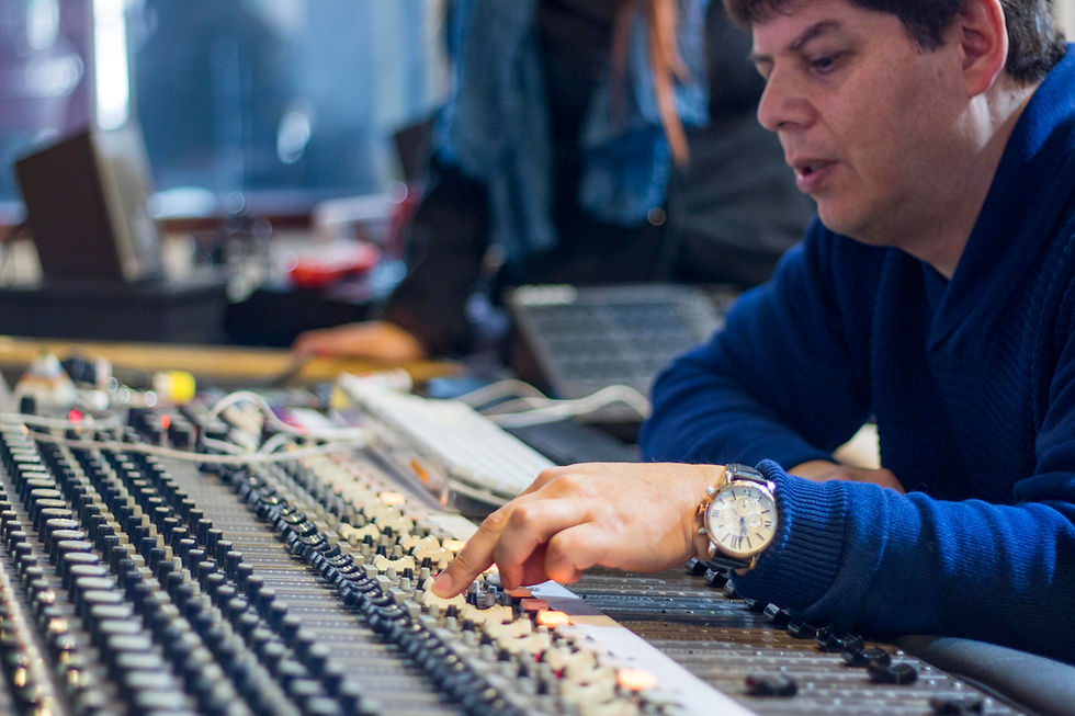 Audición Crítica. 3 Producciones Musicales Legendarias.
Por: Javier Martínez Maya