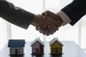 depositphotos_656671466-stock-photo-successful-handshake-agreement-real-estate.jpg