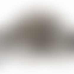 Paslanmaz ve metal fittings çeşitleri: dirsek, tee, nipel, rakor ve farklı bağlantı parçalarının toplu görünümü.