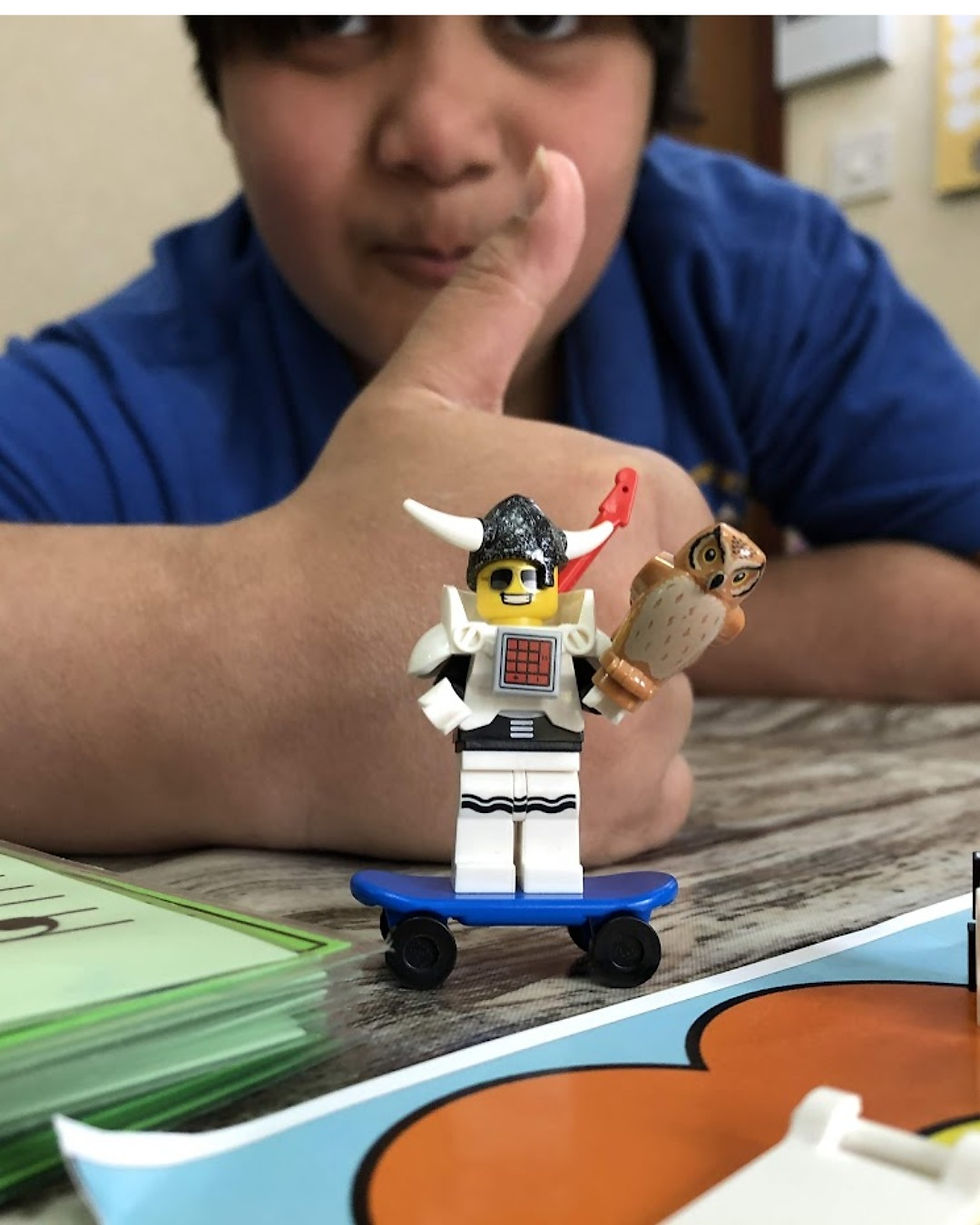 Lego Mismatch gets a thumbs up from Maurice!