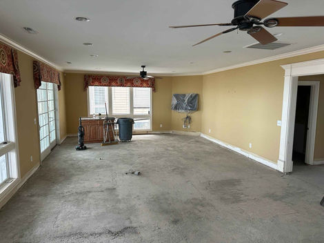 Living room before remodeling,
Old windows.