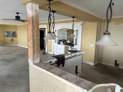 Kitchen before remodel, lightening fixtures column.