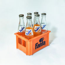Zwischen Krieg und Kreativität: Die erstaunliche Entstehungsgeschichte von Fanta