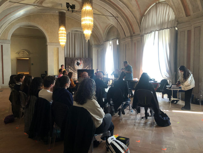 ÉPISODE 11 — ROUDOUDOU OU LE DÉLIRE LYRIQUE D’UN PERROQUET EN QUÊTE D’IMMORTALITÉ