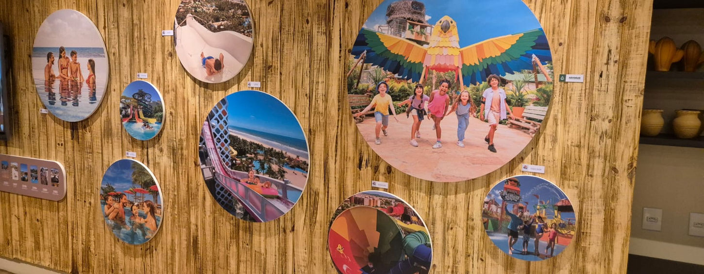 painel decorativo personalizado para ambientação de espaço comercial