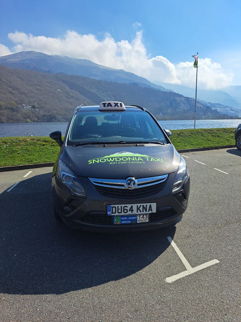 Front view of a taxi