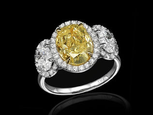 3 STONE RING