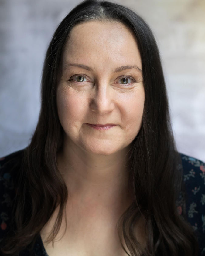 Carolyn Saint-Pe 1 Spotlight res.jpg