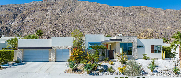 mid century modern house at Skye Palm Springs