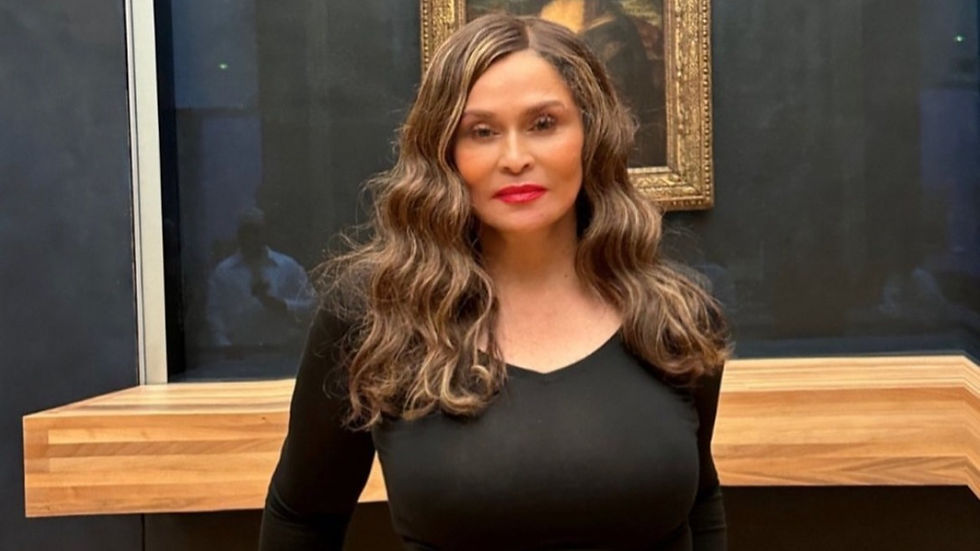 Beyoncé's Mom Lashes Out at Critics For Comments About Beyonce's Skin Complexion and Fashion Choices