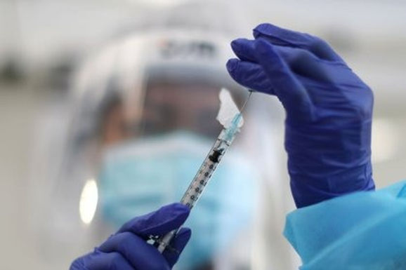 Empresas y estados pueden adquirir vacuna contra Covid-19 en México