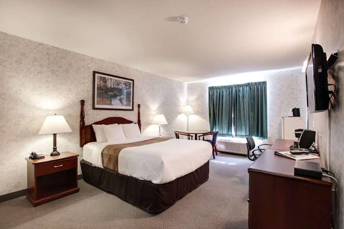 Ramada Nisku hotel rooms
