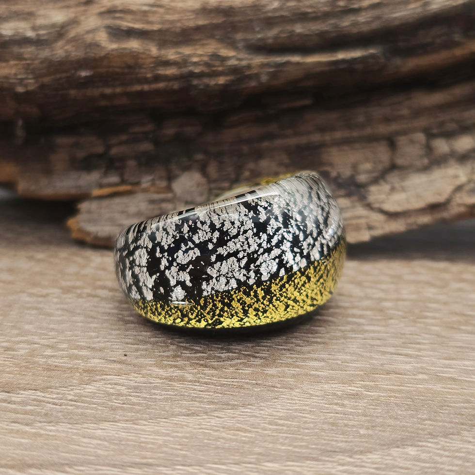Miniaturbild: Murano Glasring in Gold und Silber mit Schwarz und Blattgolf und -Silber Einlage Gr. 20