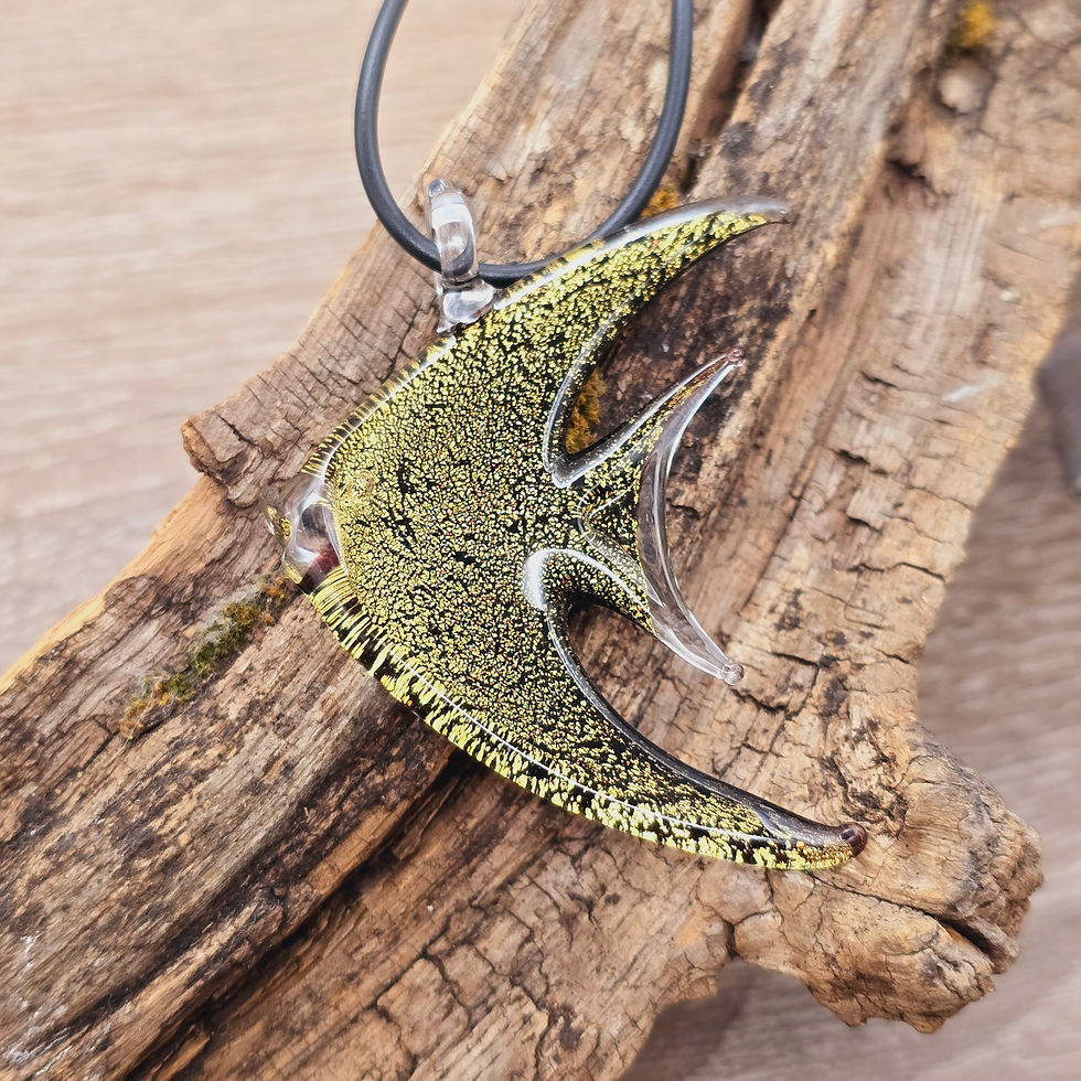 Miniaturbild: Murano Glas Anhänger Kette Fisch mit Blattgold, gold mit schwarz