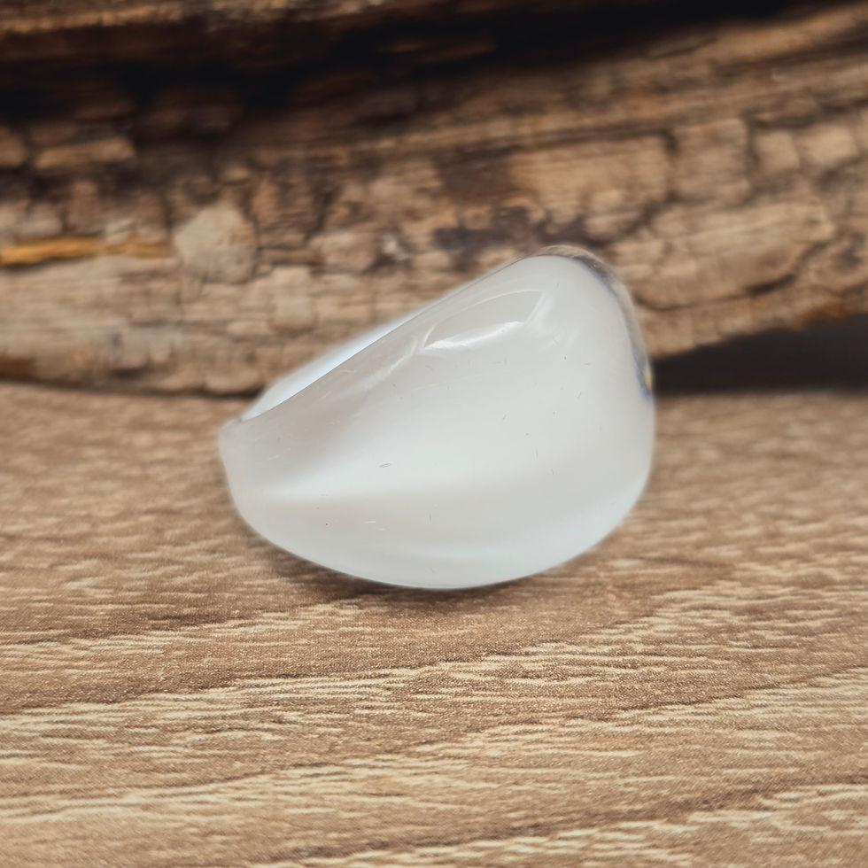 Miniaturbild: Murano Glasring uni weiß changierend Gr. 17