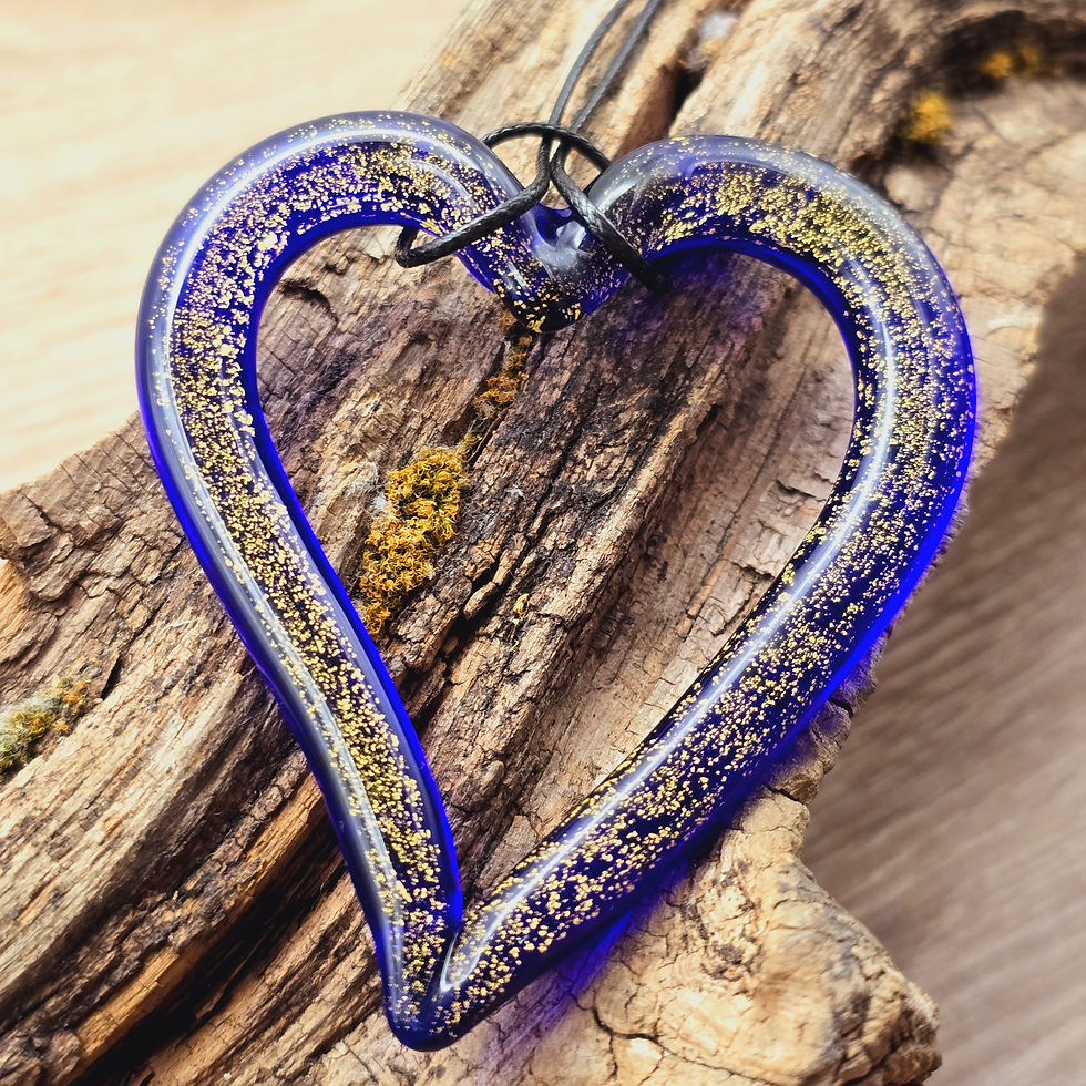 Miniaturbild: Murano Glas Kette mit Herzanhänger in blau, gold und anthrazit mit Blattgold 