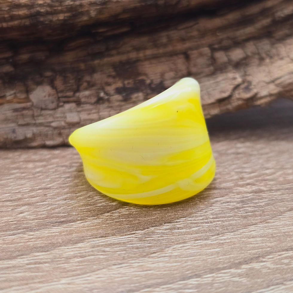 Miniaturbild: Murano Glasring in gelb-weiß marmoriert Gr. 18