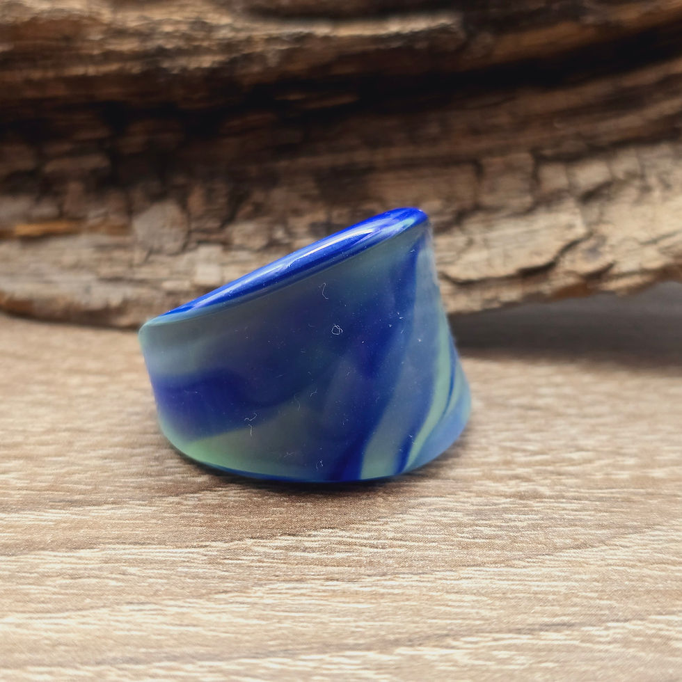 Miniaturbild: Murano Glasring in changierend in blau, grün Gr. 22