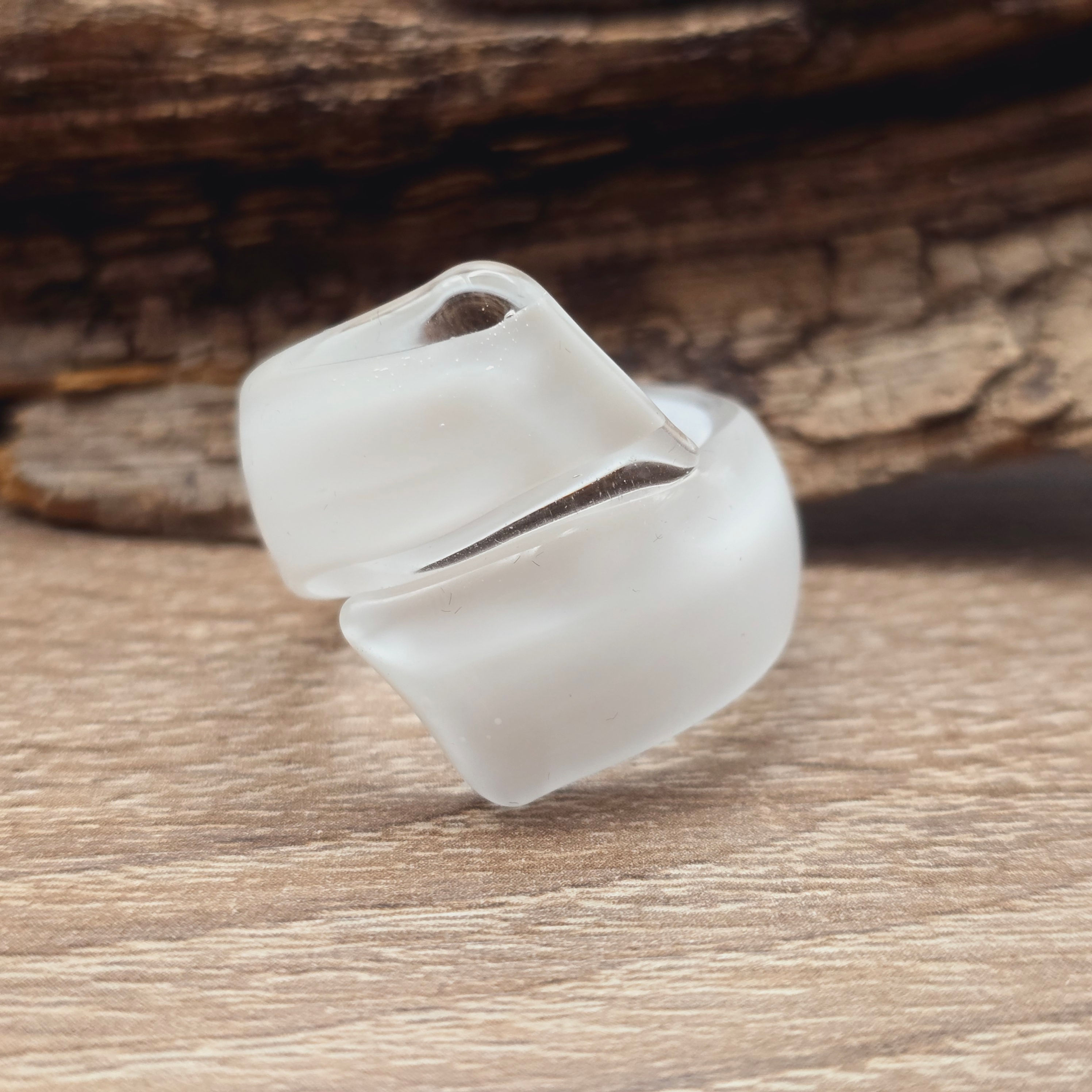 Murano Glasring Spirale uni weiß GR. 22