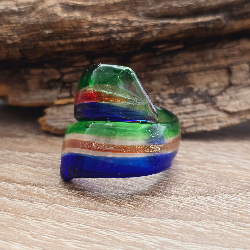 Miniaturbild: Murano Glasring Spirale in  transparent mit blau, mit grün & Blattgold Gr. 20