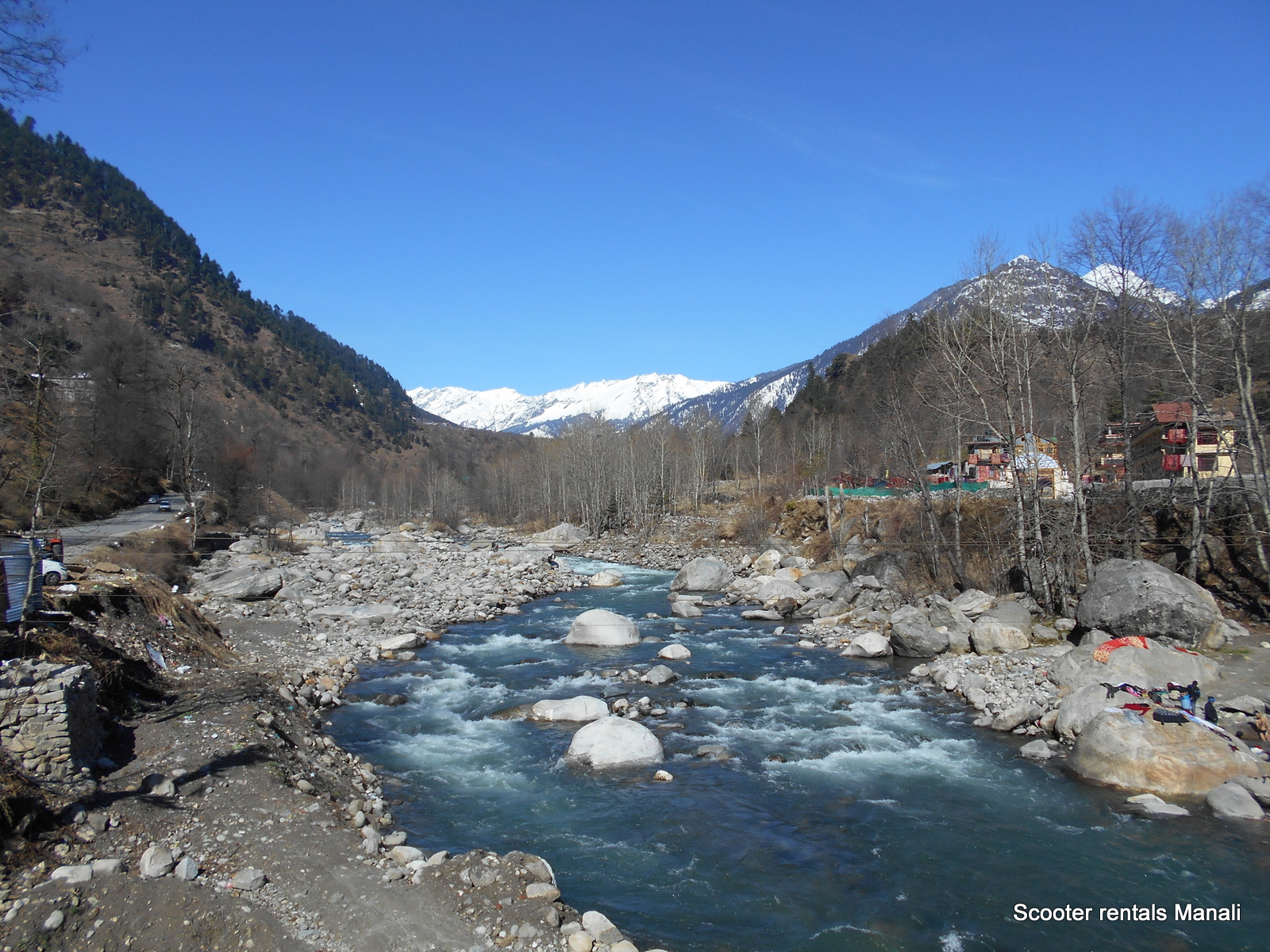 manali-scooter-rental-3
