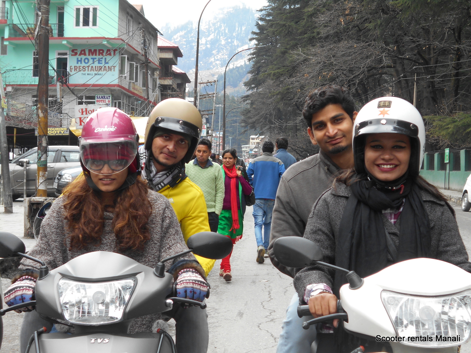 scooter-rentals-manali