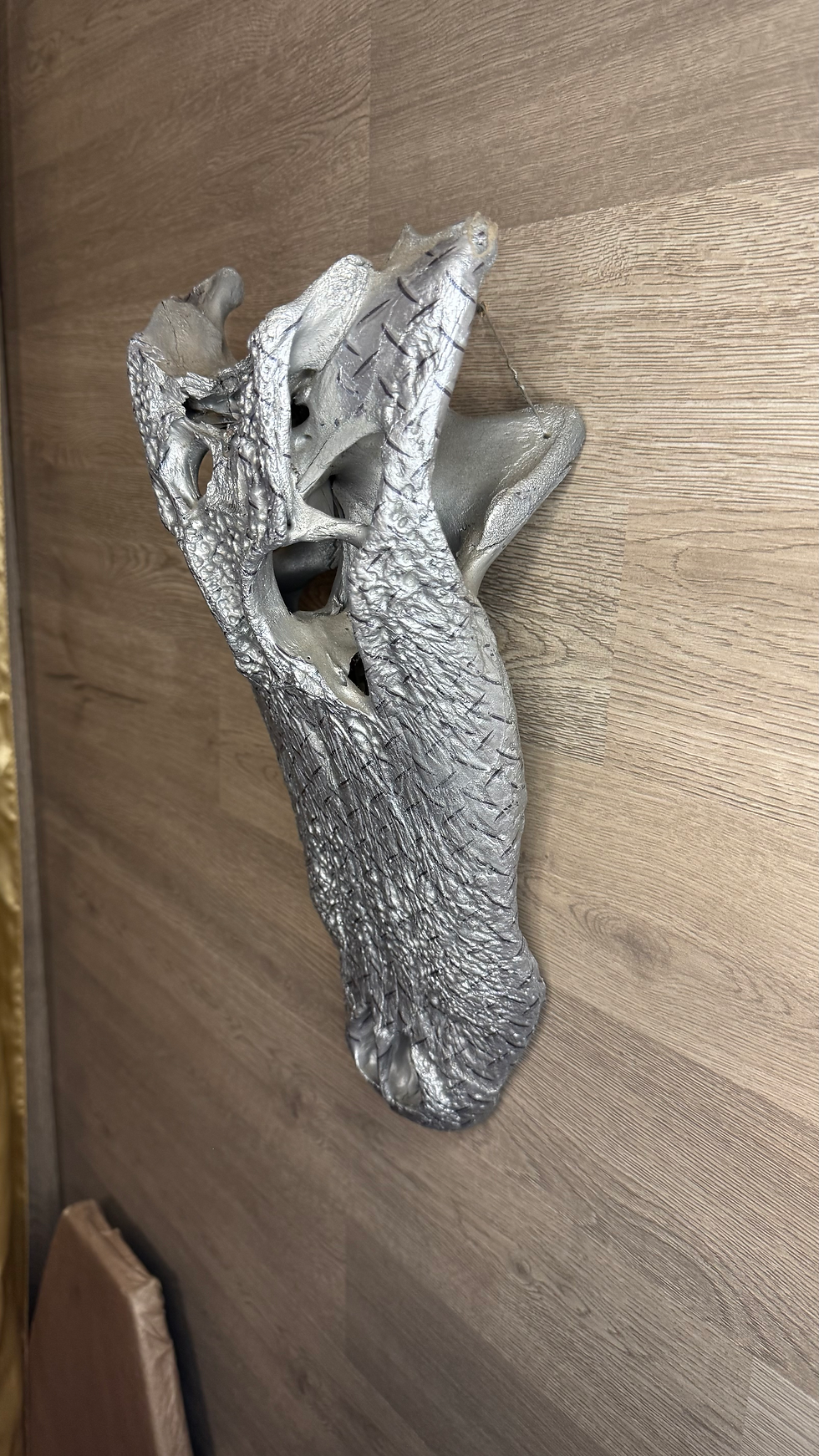 Thumbnail: Diamond Plated Alligator Skull