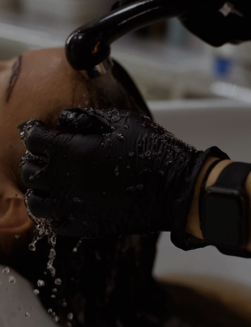 Luxe Extensions and Color Gresham Oregon 18.jpeg