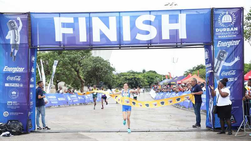 Annie-Bothma-wins-the-Durban-International-Marathon-Photo-Supplied.jpeg