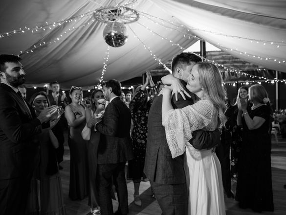 Wedding couple first dance photo