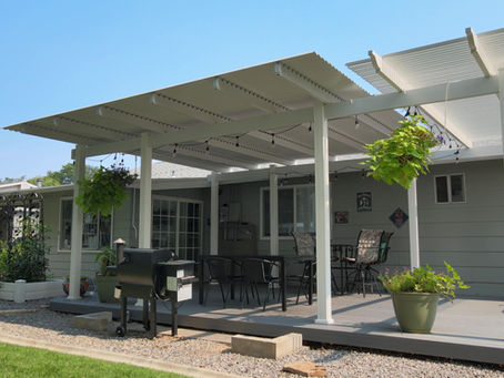 The Many Purposes & Types of Pergolas: From Entertaining to Relaxing