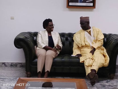 Minepat : le ministre Alamine Ousmane Mey accorde une audience à Mme Lorraine Anderson, haut commissaire du Canada