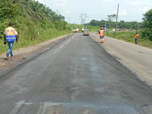 Entretien de la Nationale N°5, Douala-Bafoussam : l’entreprise achève le traitement d’un point critique sur la section Bekoko- Pont du Nkam.