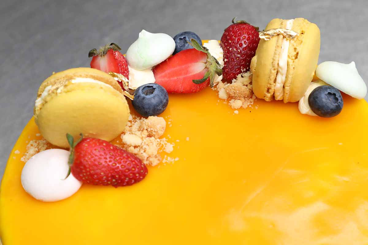 Mango Mousse Cake 1.5kg