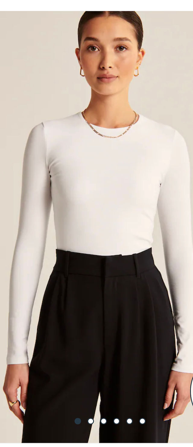 Long sleeve tuckable crew top