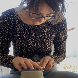 potiere en short - etape de tournassage