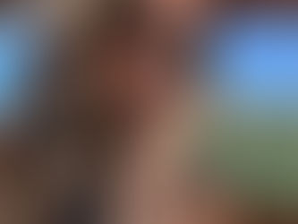 Beach‑Ready Style: Luxe Essentials and Fabrics That Define Summer 2025