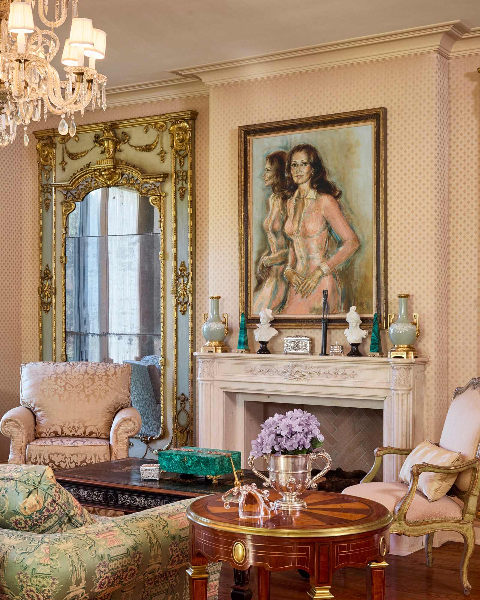A Life of Style and Giving: The Estate of Joanna Carson at John
