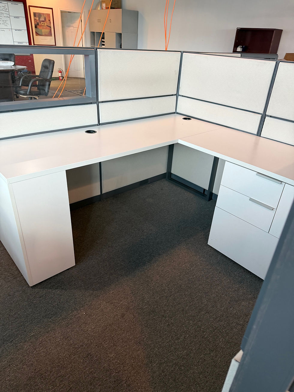 Thumbnail: TEKNION 6x6 WORKSTATION FOR SALE – EXCELLENT CONDITION