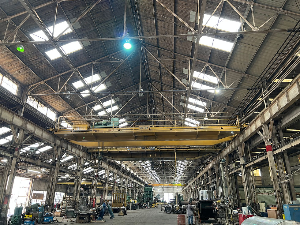 ABOUT_SLIDES_SHOPCRANE.JPG