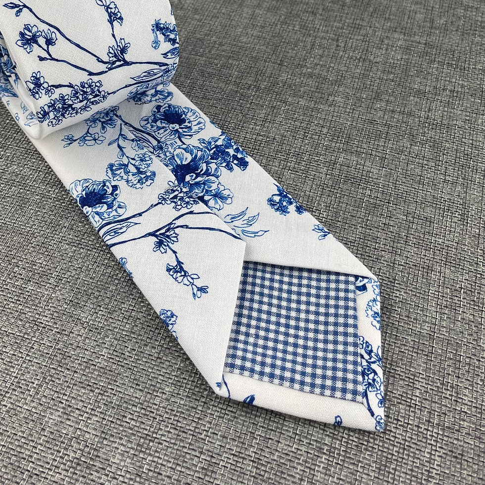 White with Sapphire French Toile Floral Necktie 2