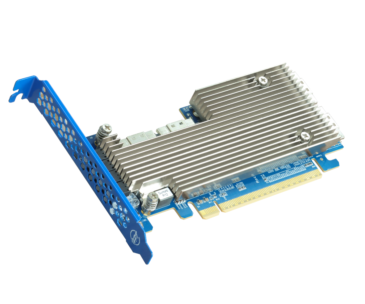 Rocket 7528D / Rocket 7528U PCIe Gen4 x16 to 4x SlimSAS NVMe RAID Adapter Left side profile view
