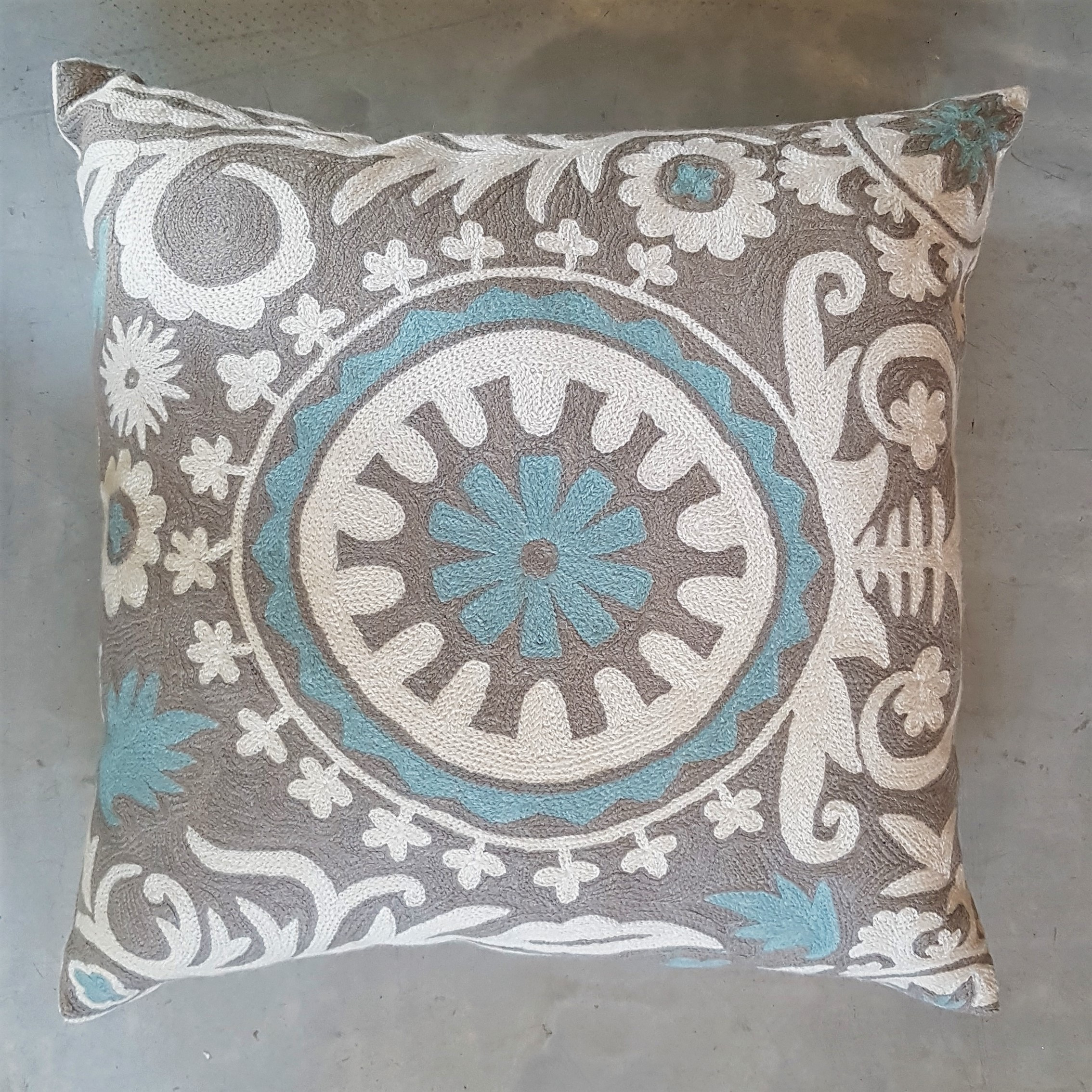 Cushion 28