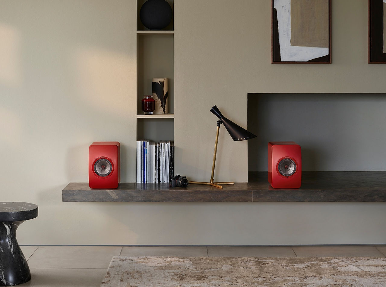 KEF LS50 Wireless II in red,