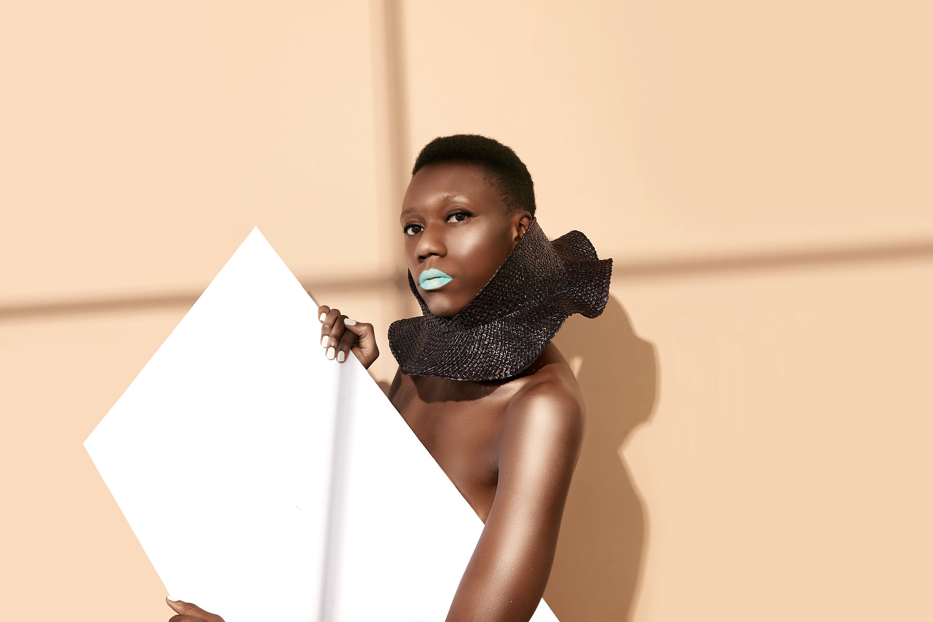 Straw neck piece