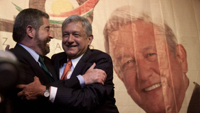 AMLO critica a la UNAM, pero él y otros funcionarios de la 4T estudiaron ahí